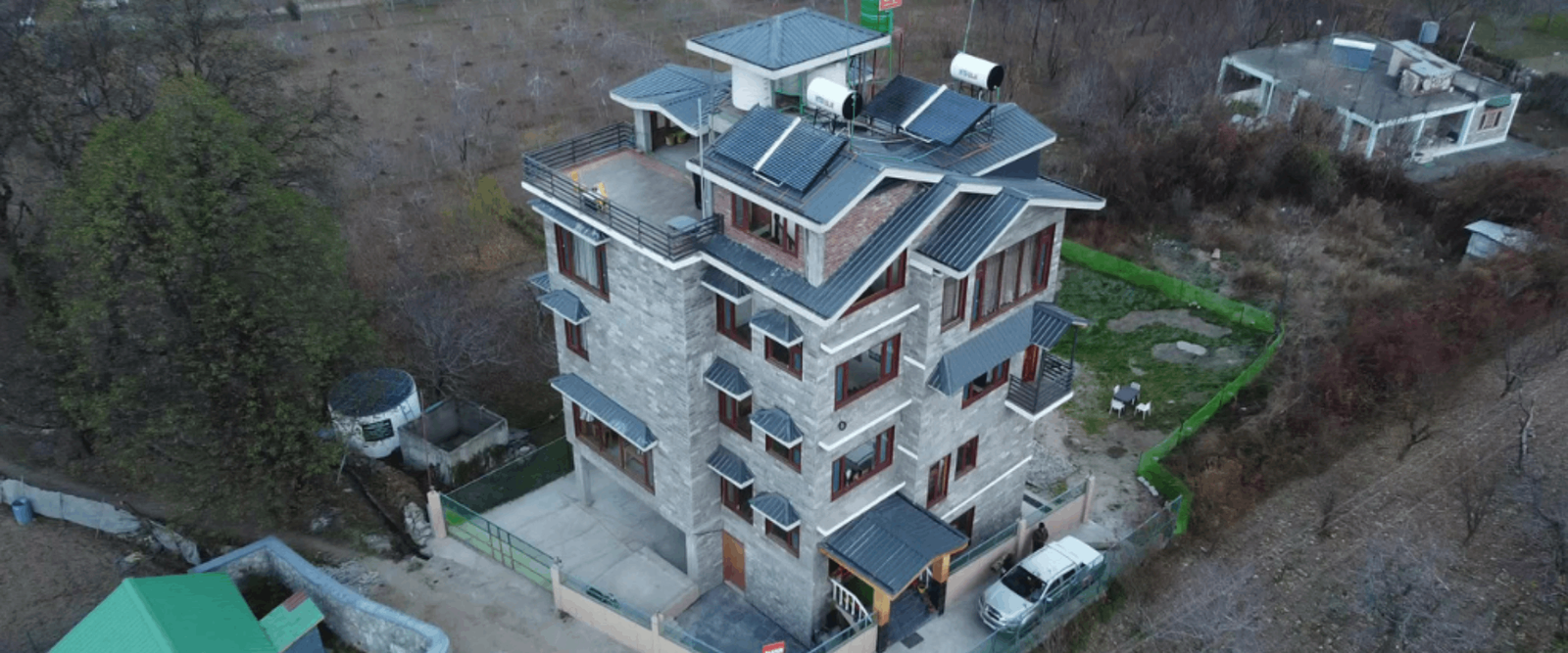 Saanjh – A Serene Retreat | Best Place to Stay in Manali for Couple Seeking Peace